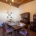 Nyaraló Entre A Serra E O Mar - Casa Rosas De Barao *