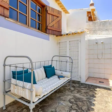 Casa Rosas De Barao